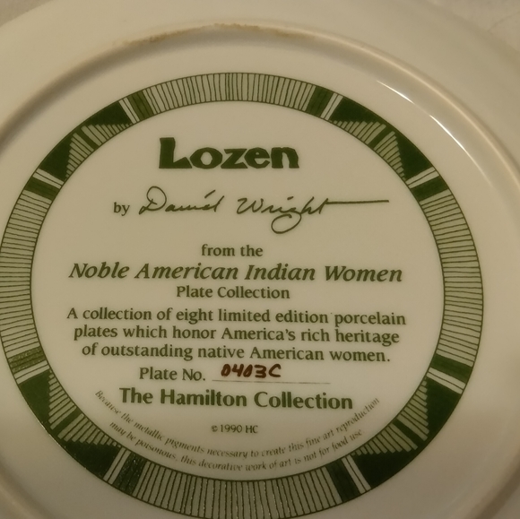 Hamilton collection plates - Picture 3 of 14